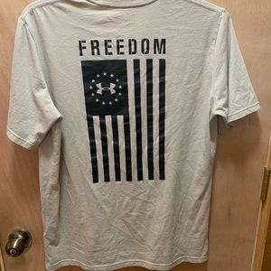 Under Armour men’s T- Shirt